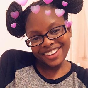 Meet your Posher, Whitney